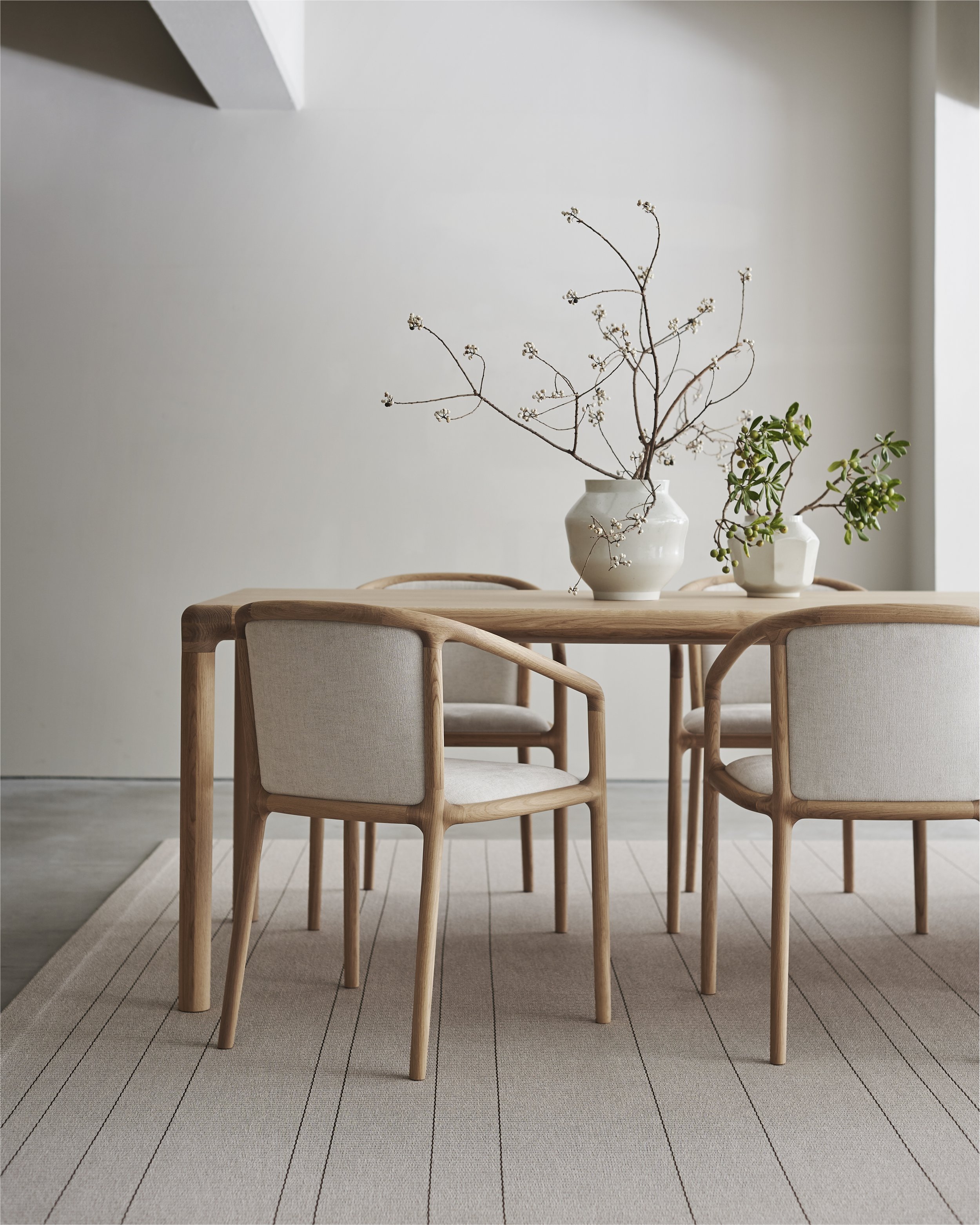The NF-DC01 dining chair by Norman Foster for Karimoku Case